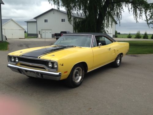 1970 plymouth roadrunner restored, perfect condition