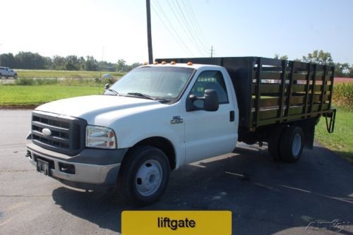 2006 xl used turbo 6.0 v8  flatbed liftgate diesel automatic delivery contractor