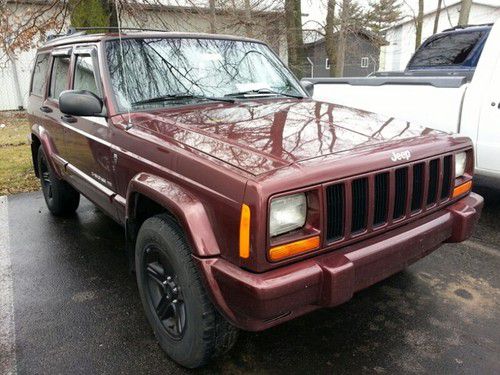 2001 jeep cherokee 4dr 4wd (kim edlen or julie 317-839
