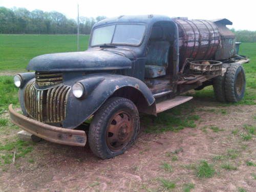 1942 chevy truck 1-1/2 ton spray truck wooden tank rat rod