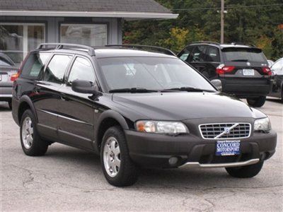 2004 volvo xc70, only 86k miles, 3rd row seat, clean carfax, non smoker