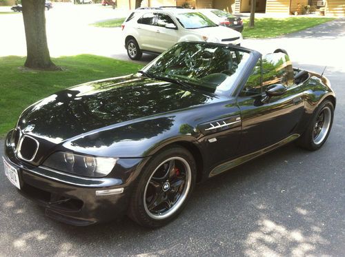 Extremely low reserve for this super clean and rare 2000 bmw z3m roadster!!