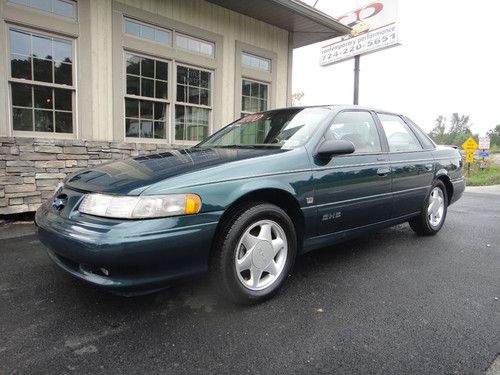 2005 ford taurus sho, 5 speed, 2 owners, clean