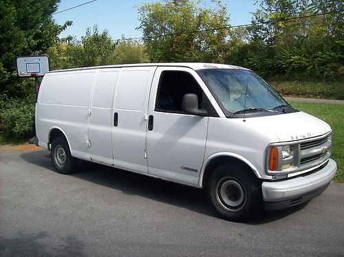 1999 chevrolet express 2500 cargo van 5.7l delivery available $1800.00