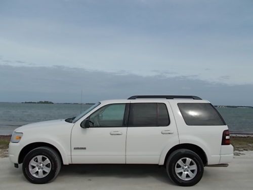 08 ford explorer xlt - looks runs and drives 100% - above average condition