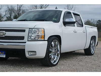 2008 chevrolet 155 crew cab lt1, lowered with 24 inch wheels, system, tonneau