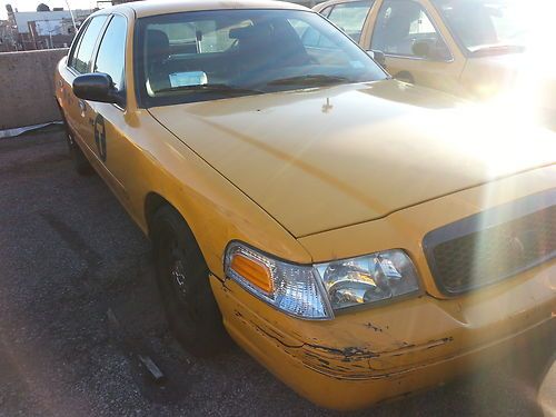 2009 ford crown victoria prior taxi use high miles no reserve runs well