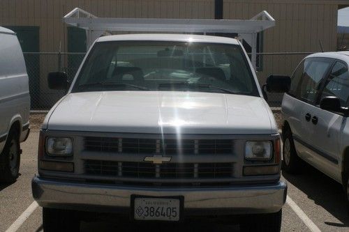 1994 chev cheyenne 2500 ext cab pickup with service body and lumber rack