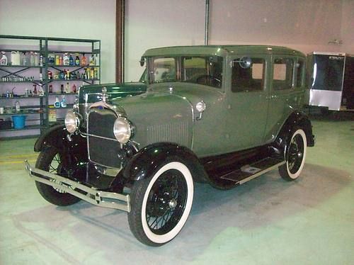 1930 ford town sedan murry body