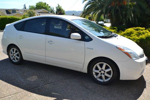 2007 toyota prius low miles loaded 45+mpg must sell best color fully loaded n r