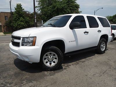 White 4x4 ls 91k hwy miles rear air boards tow pkg ex govt nice