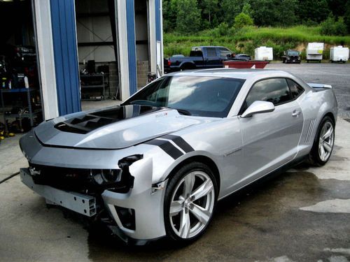 Salvage repairable, 8k miles, zl-1 ls-a, automatic, 580 hp, easy build, save