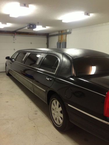 No reserve !! 2004 lincoln limousine limo ,lcw factory conversion