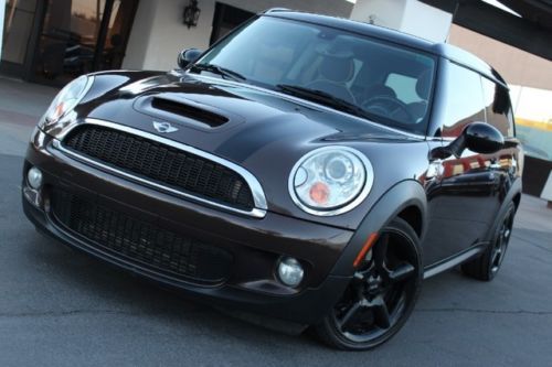 2008 mini cooper clubman s. turbocharge. auto. clean in/out. clean carfax.