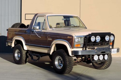 California original, 1984 ford bronco, 100% rust free, 4x4, runs a+,very clean!