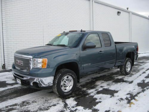 2009 gmc sierra 2500 hd slt extended cab pickup 4-door 6.0l leather sunroof tow