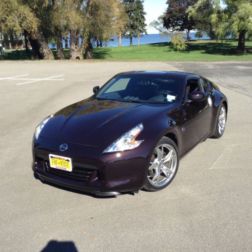 2012 nissan 370z touring coupe 2-door 3.7l