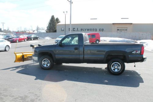 2004 chevrolet 1500 4x4 with fisher plow