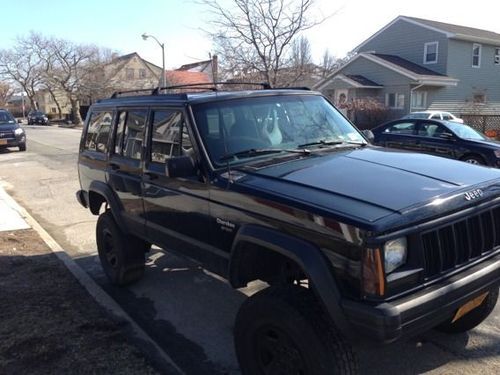 '96 jeep cherokee 4dr 4.0lho, ax-15 manual trans, lifted hurricansandy special!
