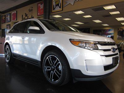2013 ford edge sel pearl white only 1600 miles