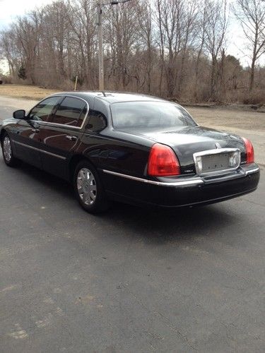 2004 lincoln town car ultimate limo livery limousine low reserve!!
