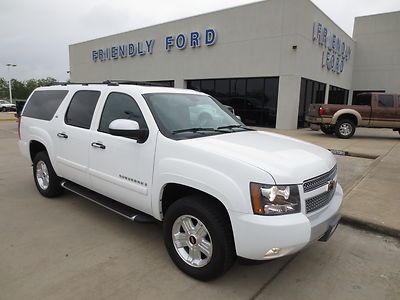 Family size z71 5.3l v8 leather third row seats easy financing trade in today