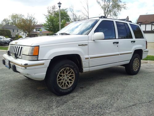 95 jeep grand cherokee limited sport, v8, low miles, very fast, 4x4