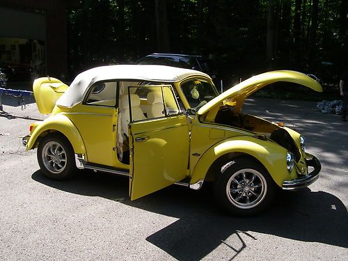 1969 volkswagen beetle convertible karmann ghia tag on it- mint-restored!