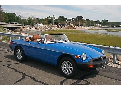 1977 mgb "fully restored, the best!!!"