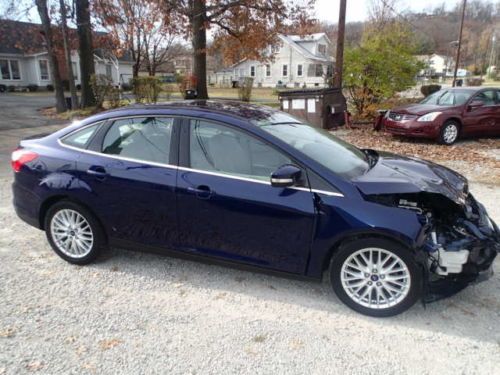 2012 ford focus sel, salvage, damaged, wrecked, navigation, heated seats