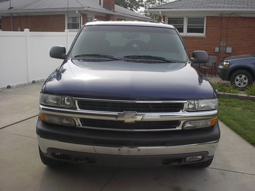 Nice 2003 chevy tahoe 4x4 ls with extra&#039;s and no reserves