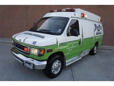 Ford e350 diesel 7.3l ambulance fully equipped stretcher aed 6 oxygen tanks!!