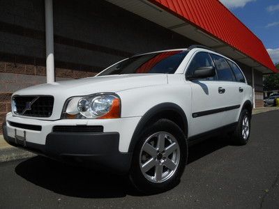 2004 volvo xc90 awd 2.5t navi! 1owner! 3row seats! no paint work! white color!