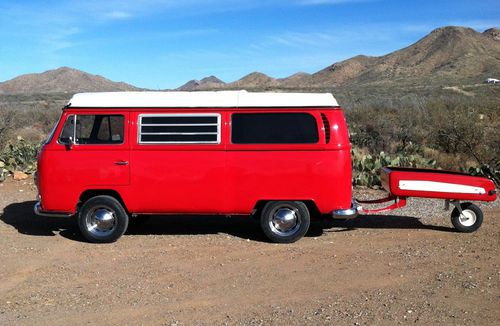 1969 vw bus with allstate/sears one wheel trailer