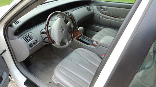 2004 toyota avalon xls sedan 4-door 3.0l, premium luxury pkg.