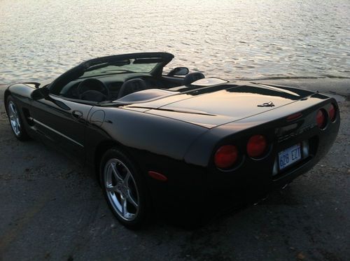 2004 corvette convertible, triple black, 15xxx **mint** no reserve!!!