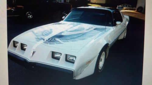 1981 trans am daytona pace car,white with black striping,fully loaded..!!!