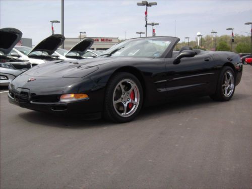 2000 corvette convertible black/black 38000 miles