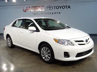 2012 white automatic * gas saver * toyota certified * 25+ pics