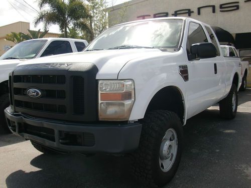 Extracab 4dr 4x4 6.4 yurbo diesel automatic loaded great work truck!!!!!!!