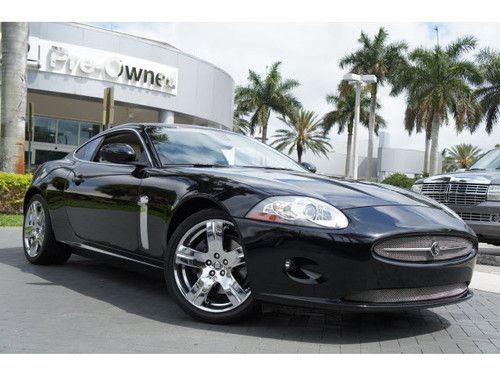 2007 jaguar xk coupe,luxury package,premium sound,clean carfax,in florida!!!
