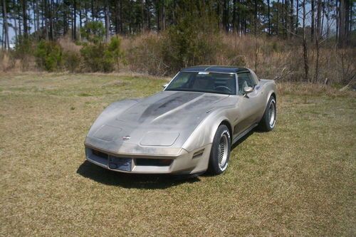 1982 corvette collector edition needs restored