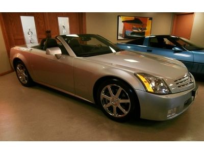 2006 cadillac xlr convertible 1-owner, low miles, fully loaded!!!