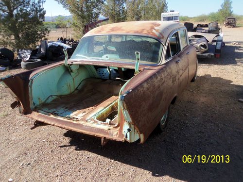 ** l@@k ** awesome all original arizona rust free `57 chevy belair desert car