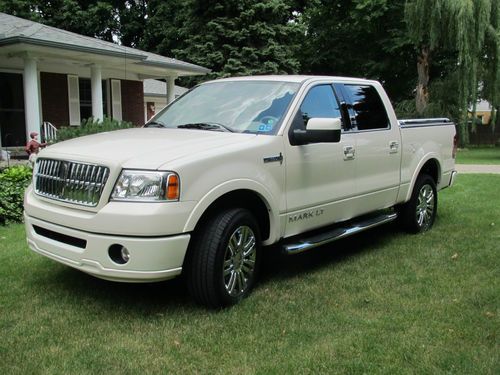 Lincoln mark lt four door four wheel drive pick up-2007