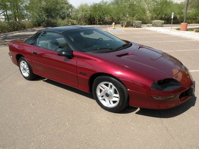 1994 camaro z28-loaded-t top coupe-six speed-350 lt1-low miles-extra clean