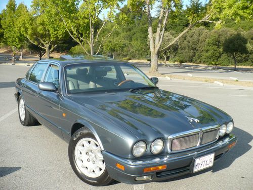 1997 jaguar xjr  supercharged, fully loaded, excellent condition