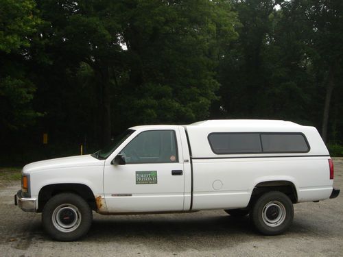 1995 c2500 sierra pick up truck