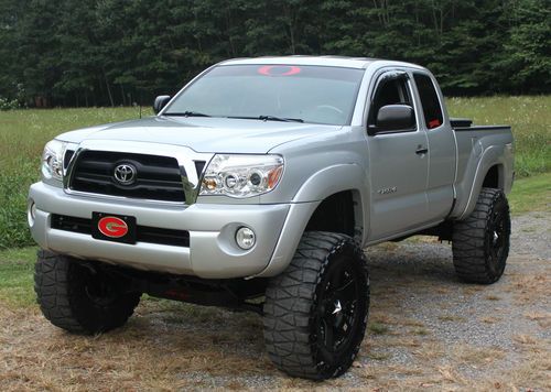 2008 toyota tacoma trd extended cab pickup 4-door 4.0l, silver, offroad package
