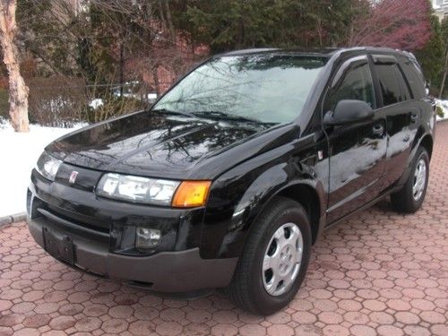 2004 saturn vue awd suv black clean great on gas